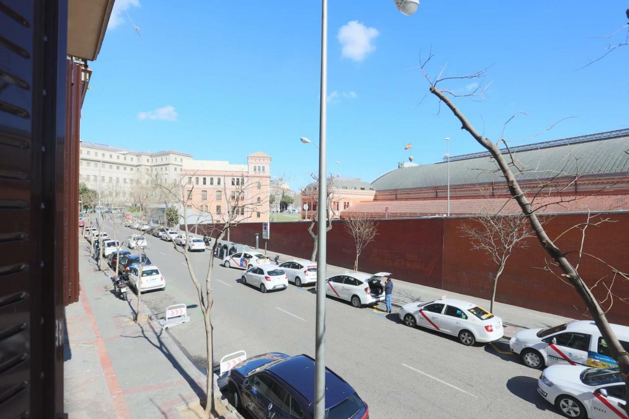 Apartamento ATOCHA 6px Rodeados de Arte Madrid Exterior foto