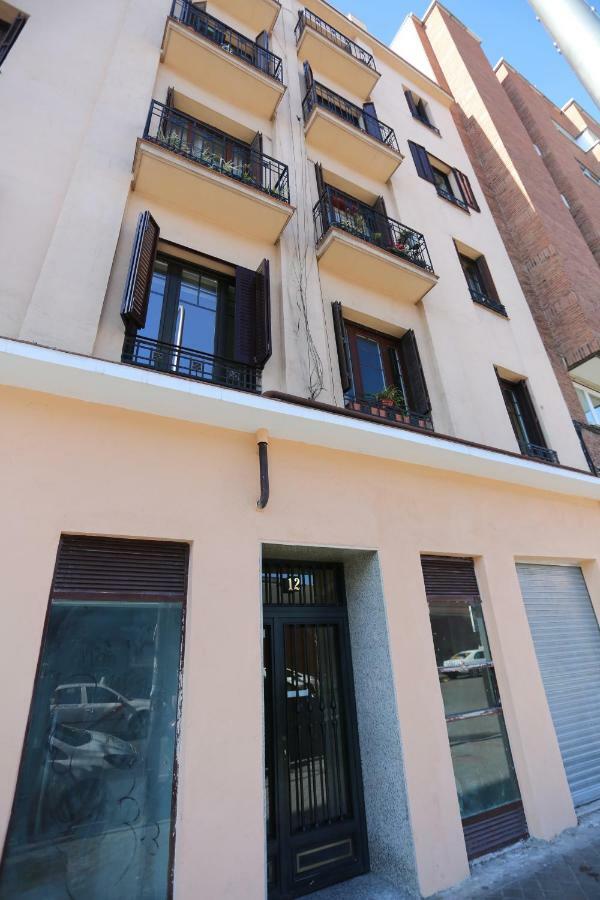 Apartamento ATOCHA 6px Rodeados de Arte Madrid Exterior foto