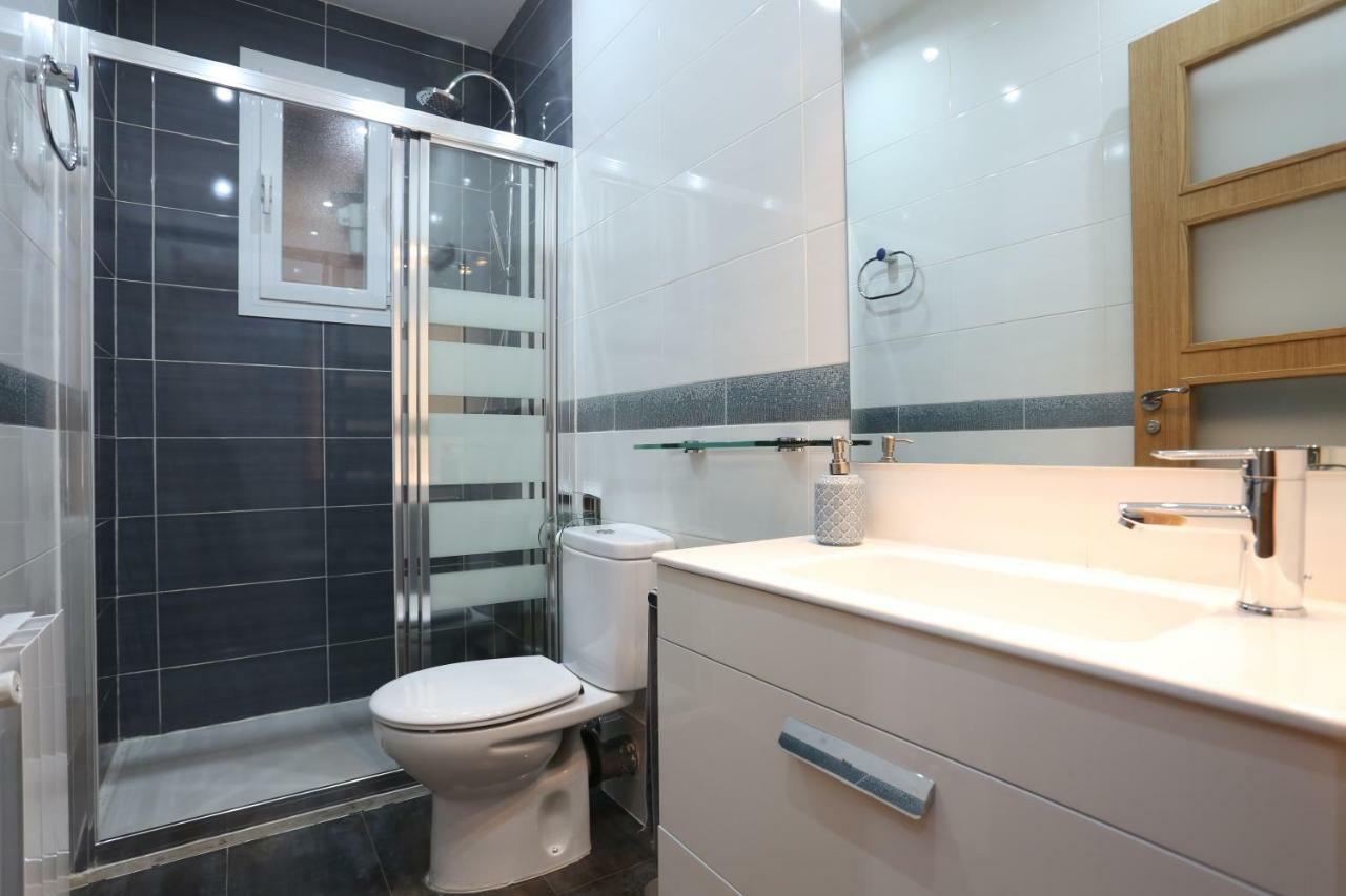 Apartamento ATOCHA 6px Rodeados de Arte Madrid Exterior foto